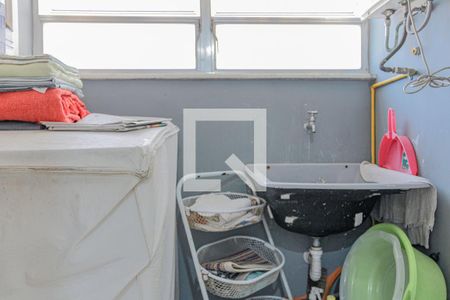 Apartamento à venda com 90m², 2 quartos e 1 vagaÁrea de Serviço