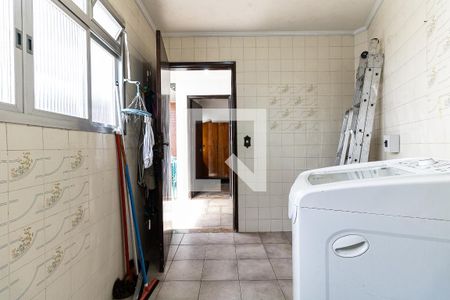 Casa para alugar com 290m², 4 quartos e 6 vagasÁrea serviço