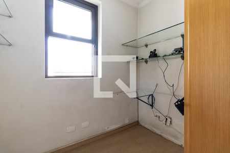 Casa para alugar com 290m², 4 quartos e 6 vagasQuarto 4