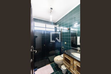 Casa para alugar com 290m², 4 quartos e 6 vagasBanheiro Social