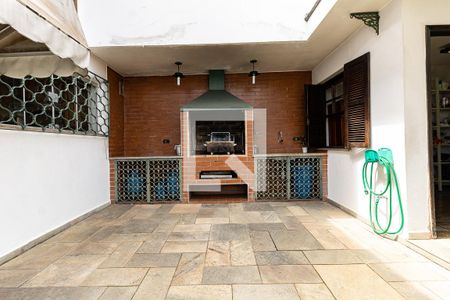 Casa para alugar com 290m², 4 quartos e 6 vagasChurrasqueira