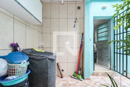 Casa para alugar com 250m², 2 quartos e 2 vagas Casa para alugar com 250m², 2 quartos e 2 vagasÁrea de Serviço