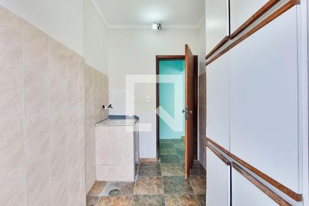 Casa para alugar com 85m², 1 quarto e 2 vagas Casa para alugar com 85m², 1 quarto e 2 vagasCozinha / Lavanderia