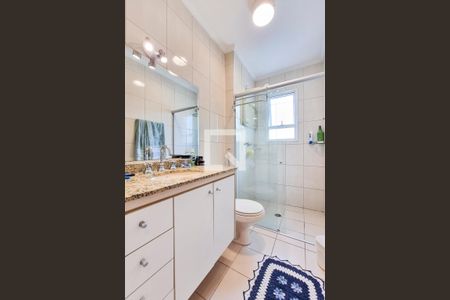 Apartamento para alugar com 255m², 4 quartos e 5 vagasBanheiro