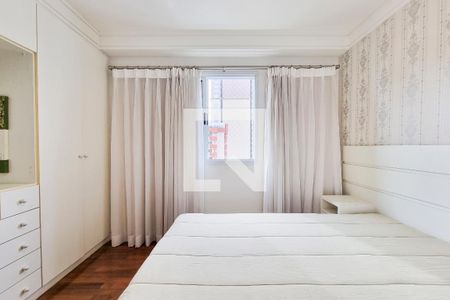 Apartamento para alugar com 255m², 4 quartos e 5 vagasQuarto