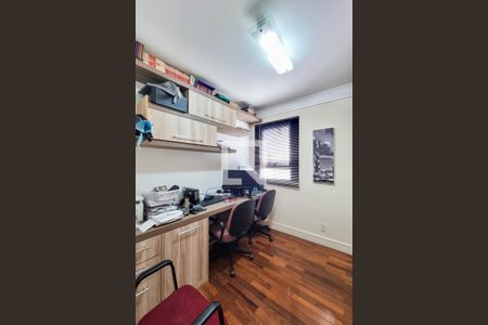 Apartamento para alugar com 255m², 4 quartos e 5 vagasEscritório