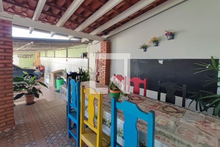 Casa à venda com 200m², 2 quartos e 9 vagas Casa à venda com 200m², 2 quartos e 9 vagasÁrea gourmet