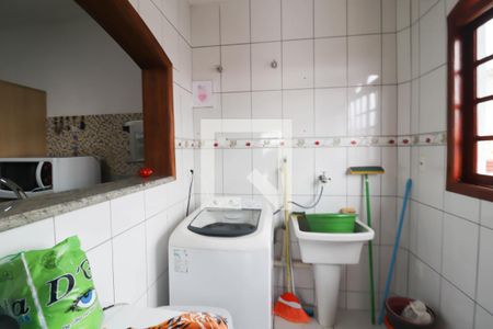 Casa à venda com 383m², 4 quartos e 4 vagasLavanderia 