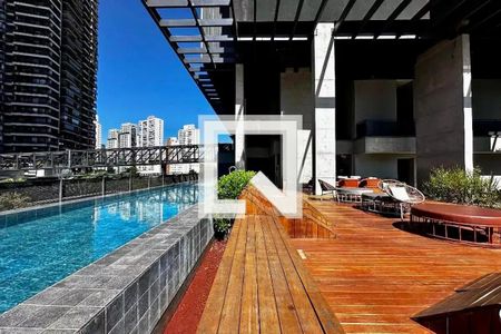 Apartamento à venda com 167m², 3 quartos e 3 vagasÁrea comum - Piscina