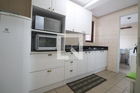 Apartamento para alugar com 82m², 2 quartos e 1 vagaCozinha