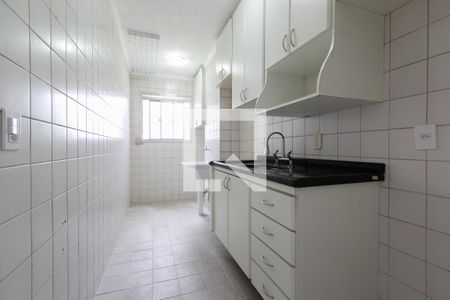 Apartamento para alugar com 50m², 2 quartos e 1 vaga Apartamento para alugar com 50m², 2 quartos e 1 vagaCozinha - Armários