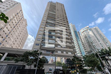 Apartamento para alugar com 66m², 2 quartos e 1 vaga Apartamento para alugar com 66m², 2 quartos e 1 vagaFachada