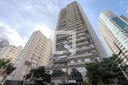 Apartamento para alugar com 66m², 2 quartos e 1 vaga Apartamento para alugar com 66m², 2 quartos e 1 vagaFachada