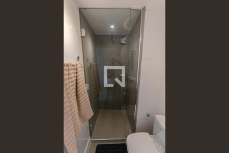 Apartamento para alugar com 66m², 2 quartos e 1 vaga Apartamento para alugar com 66m², 2 quartos e 1 vagaBanheiro da Suíte 1