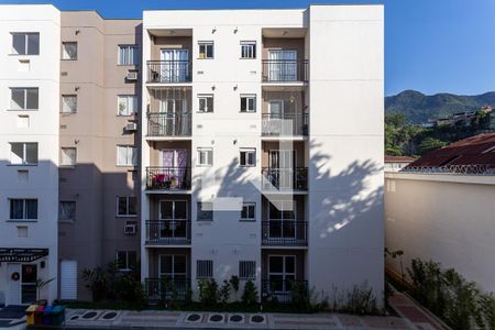 Apartamento à venda com 45m², 2 quartos e 1 vagaÁrea de Serviço Vista