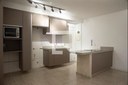 Cozinha de apartamento para alugar com 1 quarto, 36m² em Chácara Inglesa, São Paulo