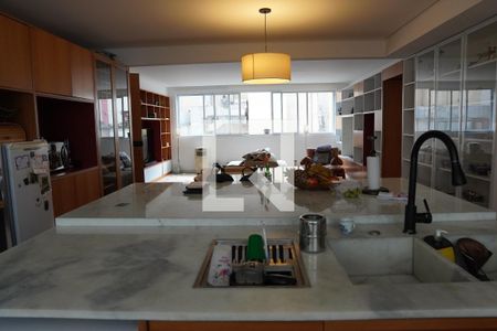 Apartamento para alugar com 170m², 3 quartos e 2 vagasCozinha