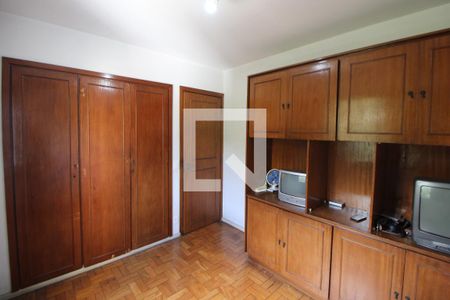 Apartamento à venda com 96m², 3 quartos e 1 vagaÁrea de Serviço - Quarto 