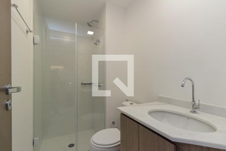 Banheiro de kitnet/studio à venda com 1 quarto, 26m² em República, São Paulo