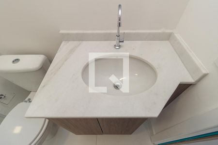 Banheiro de kitnet/studio à venda com 1 quarto, 26m² em República, São Paulo