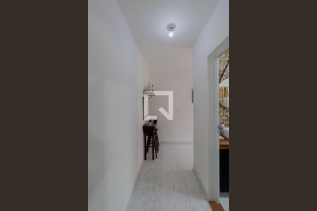 Casa à venda com 215m², 4 quartos e 2 vagasCasa 1 - Corredor 