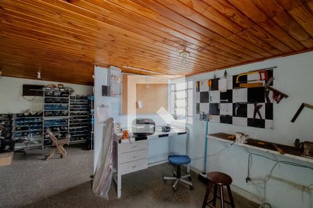 Casa à venda com 215m², 4 quartos e 2 vagasCasa 1 - Quarto de Serviço