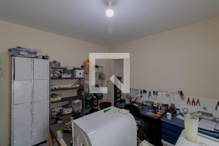 Casa à venda com 215m², 4 quartos e 2 vagasCasa 2 - Sala