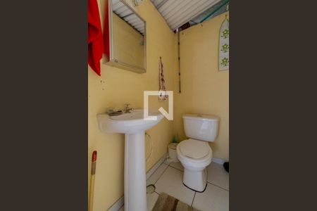 Casa à venda com 215m², 4 quartos e 2 vagasChurrasqueira - Lavabo