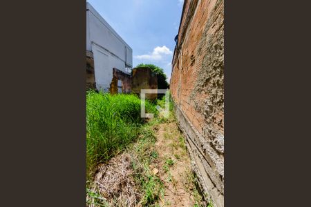 Casa à venda com 165m², 3 quartos e sem vaga Casa à venda com 165m², 3 quartos e sem vagaQuintal