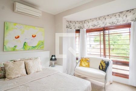 Casa à venda com 350m², 3 quartos e 2 vagas Casa à venda com 350m², 3 quartos e 2 vagasQuarto 1