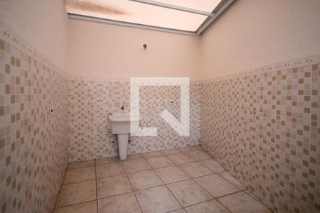 Quintal/Área de Serviço de casa à venda com 3 quartos, 240m² em Vila Gumercindo, São Paulo