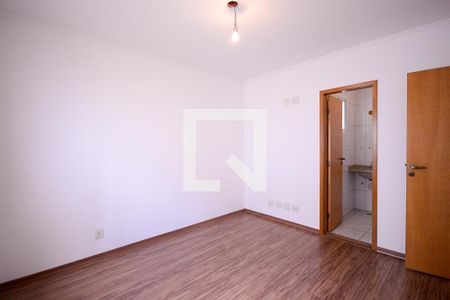 Quarto 2 - Suite de casa à venda com 3 quartos, 240m² em Vila Gumercindo, São Paulo