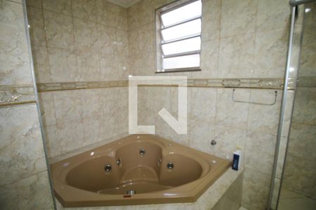 Casa à venda com 120m², 3 quartos e 1 vagaBanheiro da Suíte 1