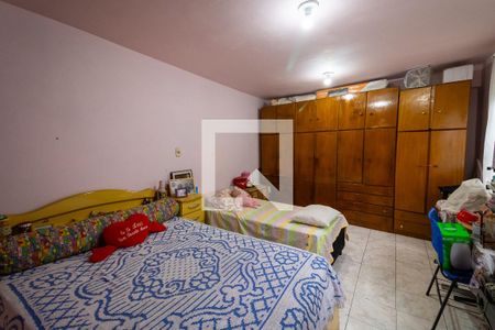 Casa à venda com 143m², 4 quartos e 2 vagas Casa à venda com 143m², 4 quartos e 2 vagasQuarto 2