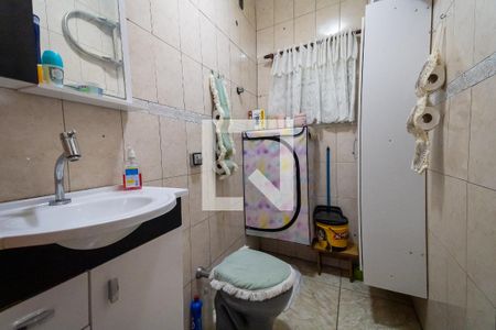 Casa à venda com 143m², 4 quartos e 2 vagas Casa à venda com 143m², 4 quartos e 2 vagasBanheiro 2