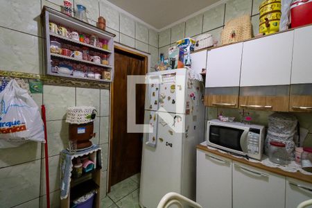 Casa à venda com 143m², 4 quartos e 2 vagas Casa à venda com 143m², 4 quartos e 2 vagascozinha 2