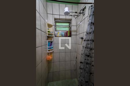 Casa à venda com 143m², 4 quartos e 2 vagas Casa à venda com 143m², 4 quartos e 2 vagasBanheiro de Serviço