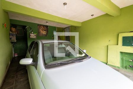 Casa à venda com 143m², 4 quartos e 2 vagas Casa à venda com 143m², 4 quartos e 2 vagasGaragem