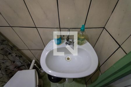 Casa à venda com 143m², 4 quartos e 2 vagas Casa à venda com 143m², 4 quartos e 2 vagasBanheiro de Serviço