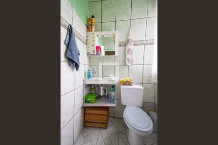 Casa à venda com 143m², 4 quartos e 2 vagas Casa à venda com 143m², 4 quartos e 2 vagasBanheiro do Quarto 4