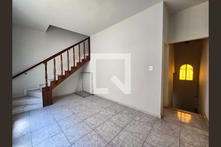 Sala de apartamento para alugar com 2 quartos, 83m² em Todos Os Santos, Rio de Janeiro