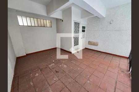 Apartamento para alugar com 83m², 2 quartos e 1 vagaGaragem
