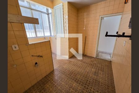 Apartamento para alugar com 83m², 2 quartos e 1 vagaCozinha