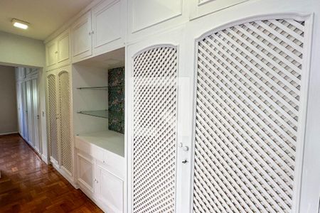 Apartamento à venda com 175m², 4 quartos e 1 vagaSuíte