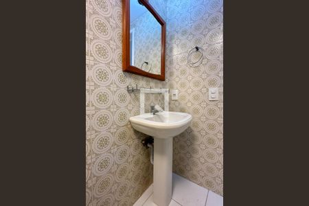 Apartamento à venda com 175m², 4 quartos e 1 vagaBanheiro Social