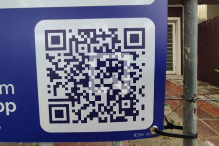 Casa à venda com 170m², 3 quartos e 4 vagasPLACA INSTALADA NA FACHADA 