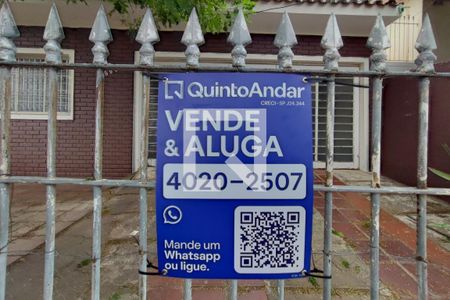 Casa à venda com 170m², 3 quartos e 4 vagasPLACA INSTALADA NA FACHADA 