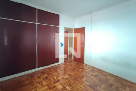 Casa à venda com 170m², 3 quartos e 4 vagasQuarto 2
