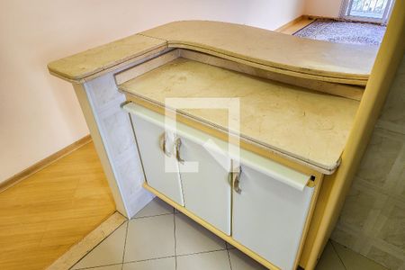 Apartamento à venda com 56m², 2 quartos e 1 vaga Apartamento à venda com 56m², 2 quartos e 1 vagaCozinha