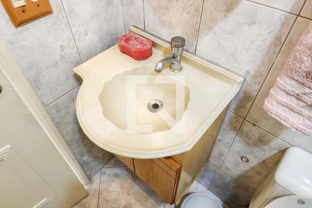 Apartamento à venda com 56m², 2 quartos e 1 vaga Apartamento à venda com 56m², 2 quartos e 1 vagaBanheiro